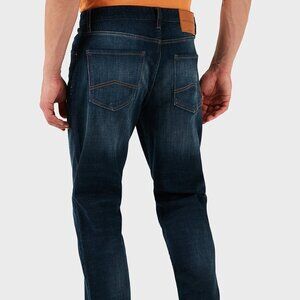 Armani Exchange Men's Jeans Size 32  Straight stretch Blue .